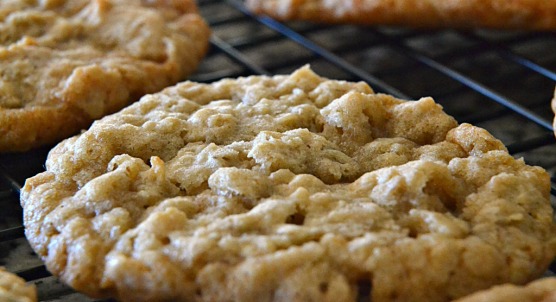 Brown Sugar Oatmeal Cookies | My Daughter and I